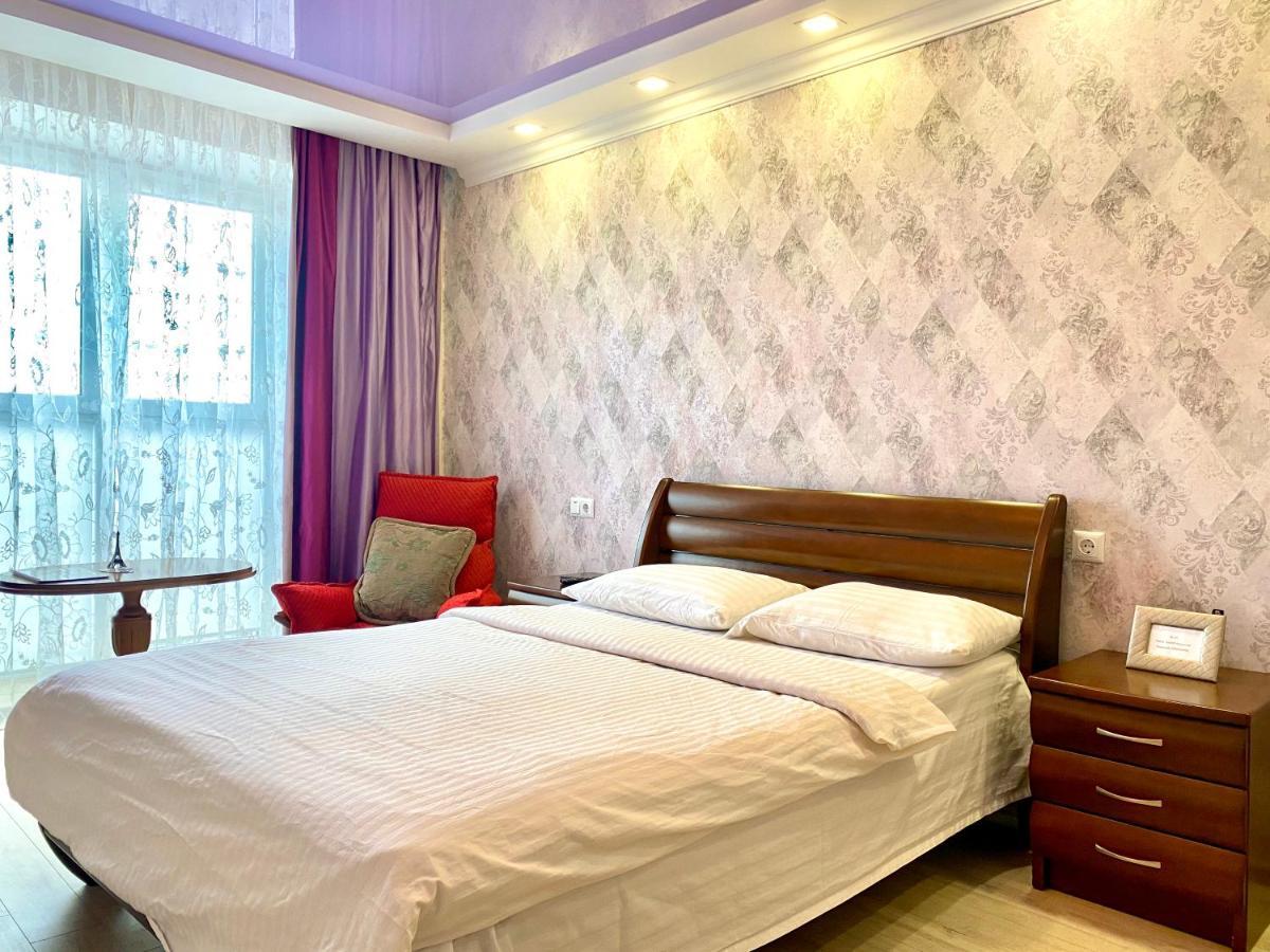 Apartpoltava Простора Однокімнатна Квартира В Новобудові, Корпусний Парк Eksteriør billede
