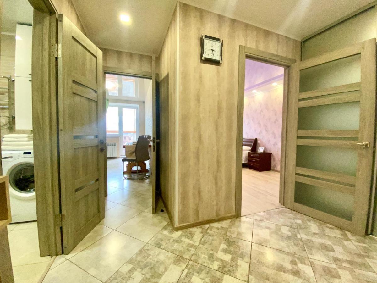 Apartpoltava Простора Однокімнатна Квартира В Новобудові, Корпусний Парк Eksteriør billede