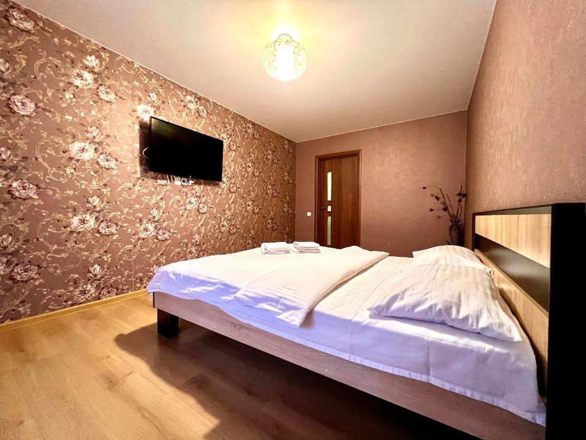 Apartpoltava Простора Однокімнатна Квартира В Новобудові, Корпусний Парк Eksteriør billede