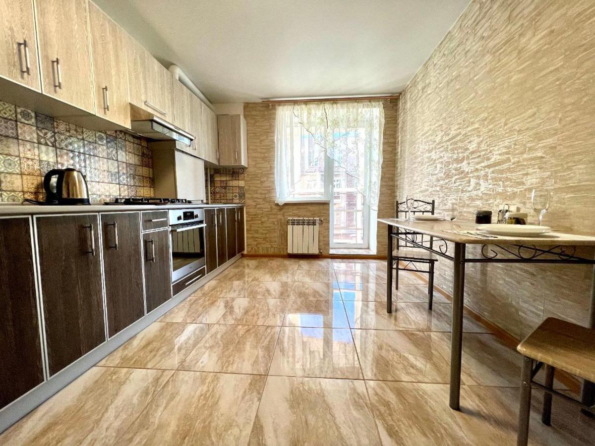 Apartpoltava Простора Однокімнатна Квартира В Новобудові, Корпусний Парк Eksteriør billede